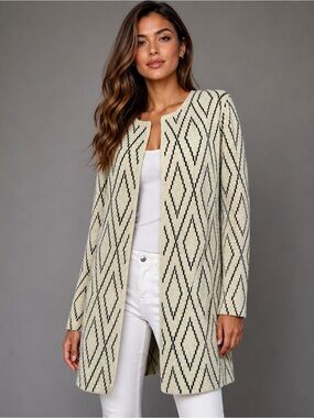 Oliver by Escio Ivory & Black Geometric Knit Open Front Cardigan Sweater (1388)